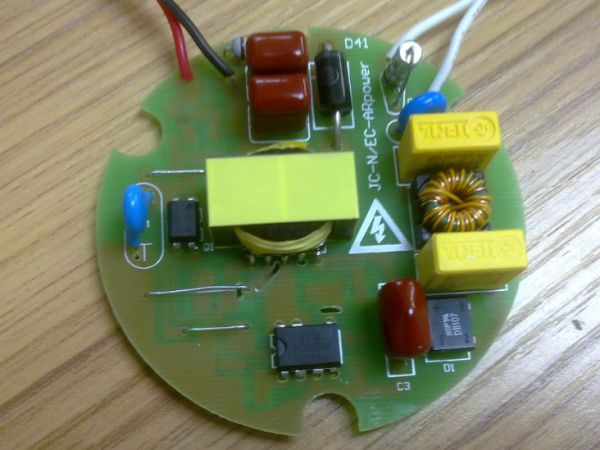 鋁電解電容高溫天氣使用需要注意哪些？